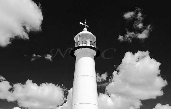 Biloxi Lighthouse 095MBWX